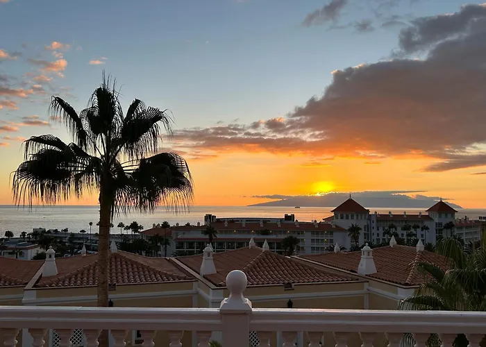 Playa Del Duque-amazing Views 2 Bedroom Lägenhet Costa Adeje (Tenerife)