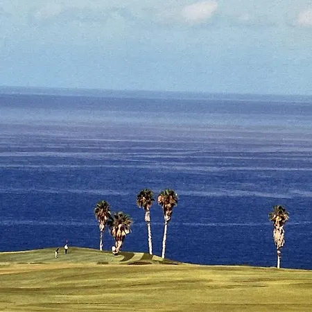Playa Del Duque-amazing Views 2 Bedroom Apartamento