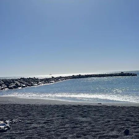 Playa Del Duque-amazing Views 2 Bedroom Apartamento *