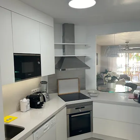 Playa Del Duque-amazing Views 2 Bedroom Appartamento *