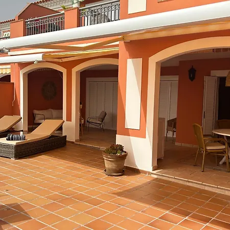 Apartamento Playa Del Duque-amazing Views 2 Bedroom