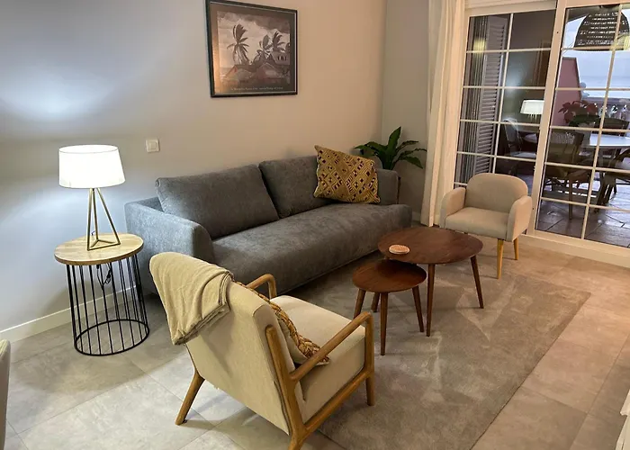 Playa Del Duque-amazing Views 2 Bedroom Appartamento