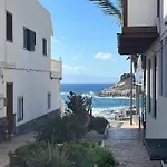 Playa Del Duque-amazing Views 2 Bedroom 아파트 아데제