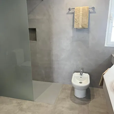 Playa Del Duque-amazing Views 2 Bedroom 아파트