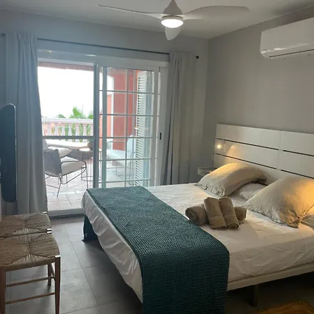 Playa Del Duque-amazing Views 2 Bedroom