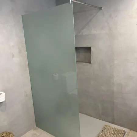 Playa Del Duque-amazing Views 2 Bedroom アパート