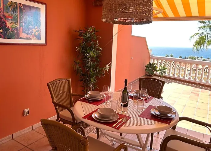 Playa Del Duque-amazing Views 2 Bedroom