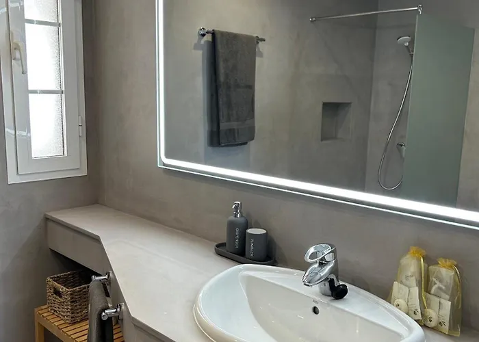 Playa Del Duque-amazing Views 2 Bedroom Costa Adeje (Tenerife)