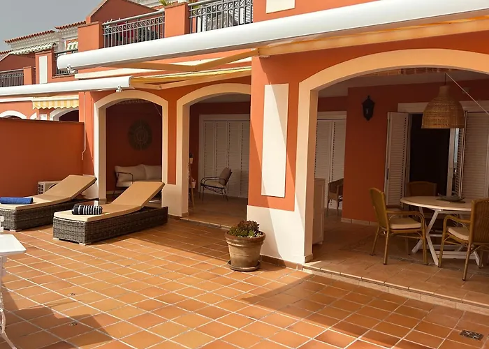 아파트 Playa Del Duque-amazing Views 2 Bedroom